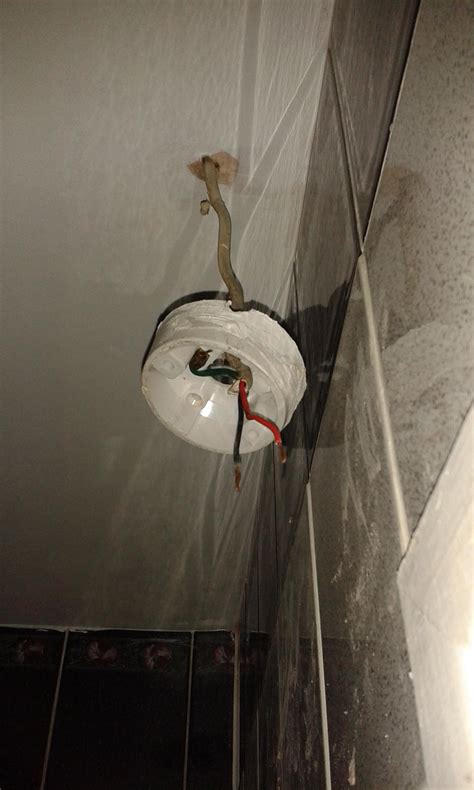 electrical - Are these wires dangerous? - Home Improvement Stack Exchange