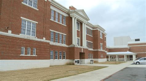 Police: Albertville High School teacher caught distributing steroids ...