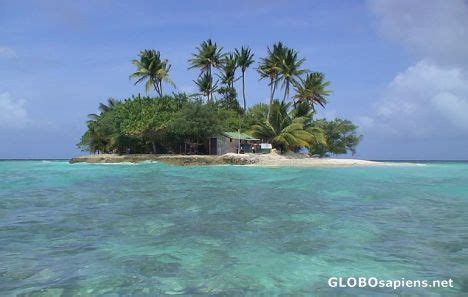 Weno Micronesia, Federated States of - Island in the lagoon - GLOBOsapiens