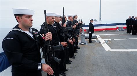 DVIDS - Images - USS Lake Champlain Conducts Burial at Sea [Image 9 of 10]