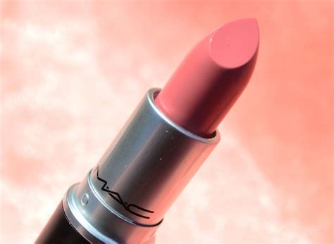 MAC Creme Cup Cremesheen Lipstick Review / Swatches