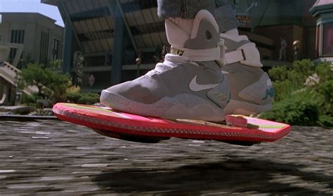 This Back to the Future Hoverboard Replica Looks The Part - IGN