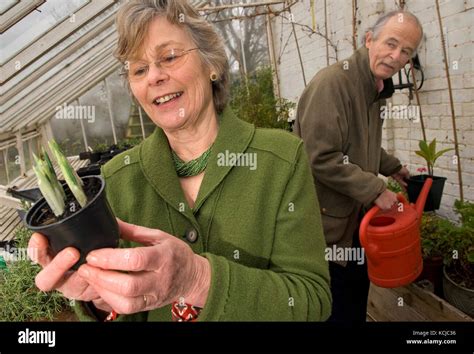 Jane & Robert Fearnley-Whittingstall, parents of Hugh Fearnley ...