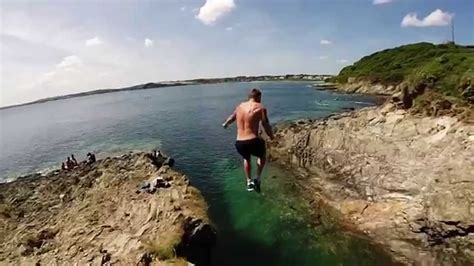 Cliff Jumping with Dad - Pendennis Point, Falmouth, Cornwall, England. - YouTube