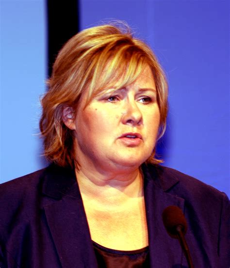 File:Erna Solberg 2009 Party Conference.jpg - Wikimedia Commons