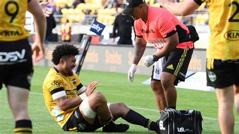 Hurricanes dealt injury blow as captain Ardie Savea ruled out