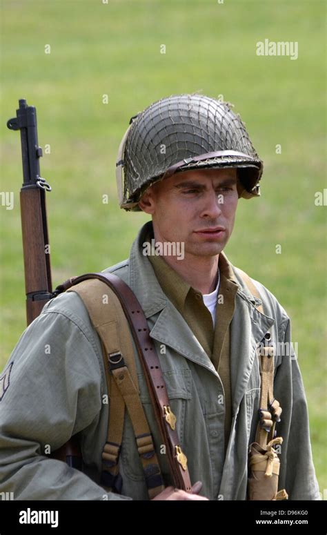 Portrait d'un soldat américain PENDANT LA SECONDE GUERRE MONDIALE à Glendale, Arizona ...