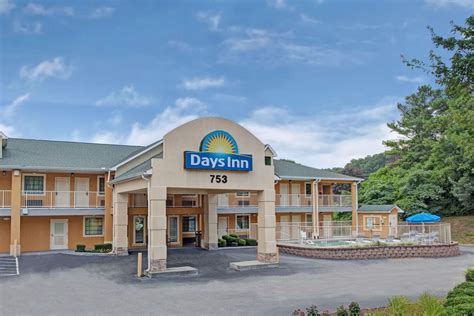 Days Inn by Wyndham Marietta White Water | Marietta, GA Hotels