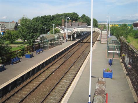 Millom railway station, Cumbria © Nigel Thompson cc-by-sa/2.0 :: Geograph Britain and Ireland