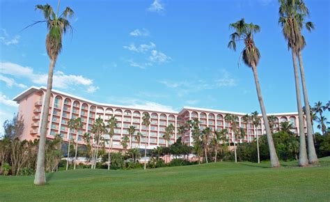 Southampton Princess - Fairmont's Pink Palace in Bermuda