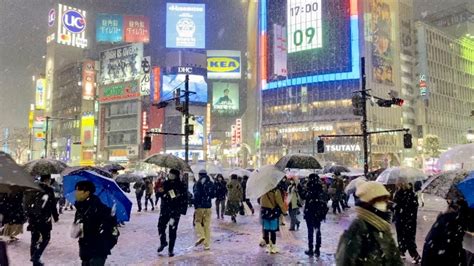 【4K】Tokyo Heavy Snowfall in Shibuya 2022 - YouTube