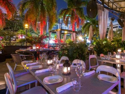 The 10 Best Rooftop Bars in Miami - Condé Nast Traveler