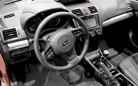 SUBARU XV - subaru-xv_interior_7.jpg