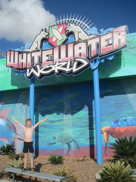 Williams Family Adventure: Whitewater World and Dreamworld