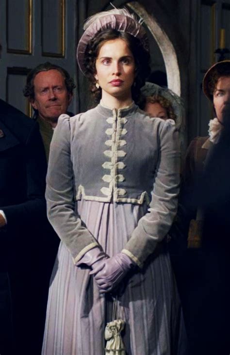 Poldark costumes by episode: 4x06 - The Madwoman in the Attic