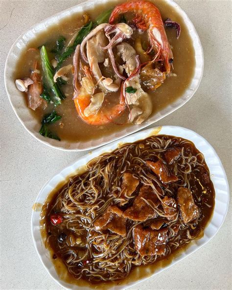 Lor 9 Beef Kway Teow: Michelin-Approved Beef Hor Fun In Geylang | Eatbook.sg