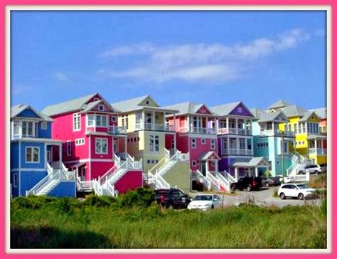 StylishBeachHome.com: Beach House Exteriors - Bright and Bold Colors