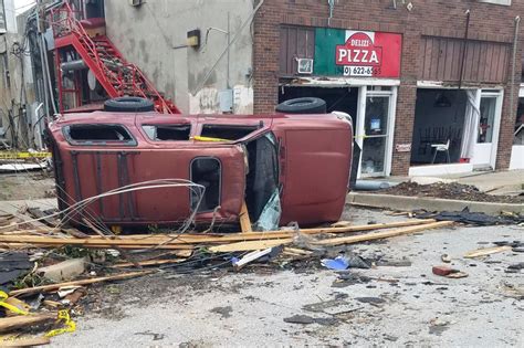 FEMA Administrator assesses tornado damage in Oklahoma with Governor ...