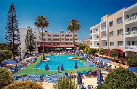 Mayfair Hotel Paphos - Cyprus Hotels