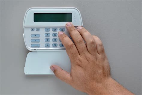 Buying Guide for Business Alarm Systems | Dacha UK