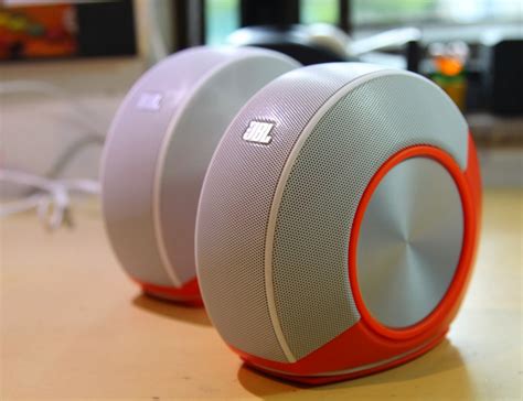 JBL Pebbles Computer Speakers » Gadget Flow