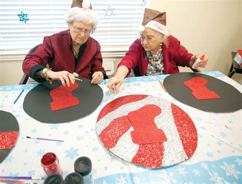 Holiday Activities and Crafts for Seniors with Dementia