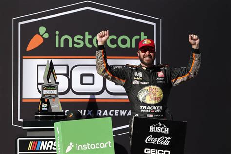 Martin Truex Jr. wins NASCAR Cup race at Phoenix Raceway - West Hawaii ...