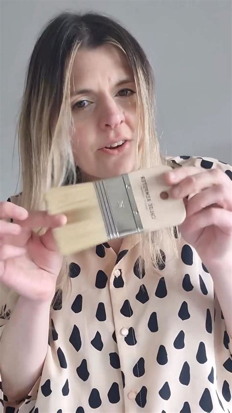 Chloe gives us insight into the benefits of her amazing brush in 2023 ...