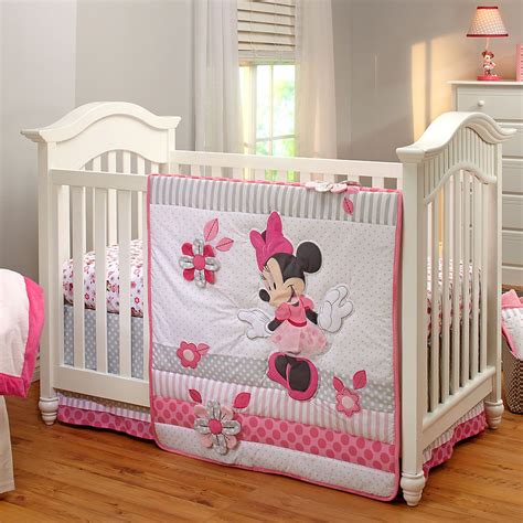 DAANIS: Minnie Mouse Crib Bedding Set