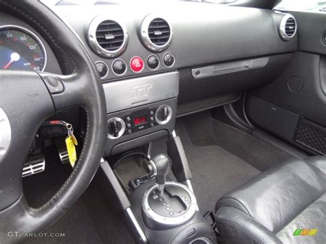 2003 Audi TT 1.8T Roadster Dashboard Photos | GTCarLot.com