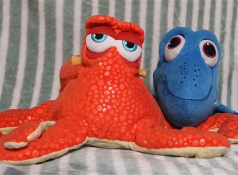 Disney Store Hank Octopus,Speaking Dory Finding Dory PlushToy Stuffed Nemo Movie | eBay
