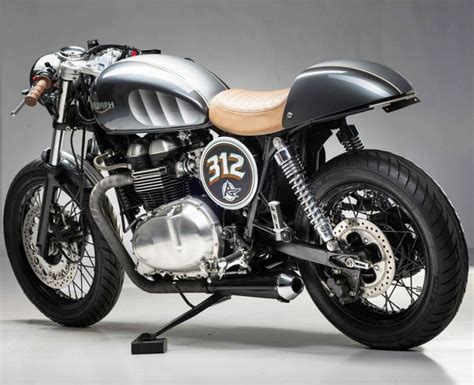 Custom Triumph cafe racer | Triumph motorbikes, Triumph cafe racer, Cafe bike