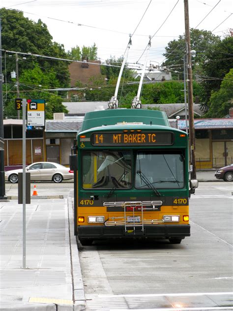 File:Route 14 Trolley at Mount Baker TC.jpg - Wikipedia