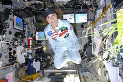 Anousheh Ansari - The First Iranian Woman In Space | HuffPost