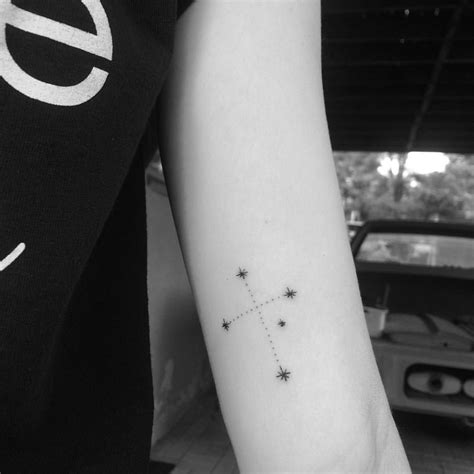 Classy lil southern cross for Tori - alexandyrvalentine | Tatuagem de ...