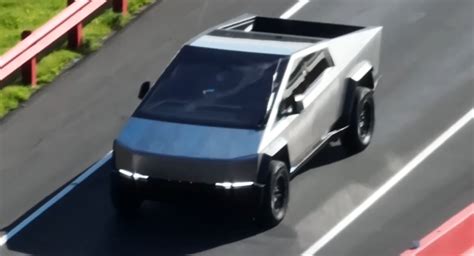 Tesla Cybertruck 2024 Test Drive - Kimmi Merline
