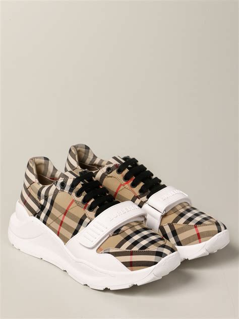 BURBERRY: Regis M Low sneakers in check cotton canvas | Sneakers ...