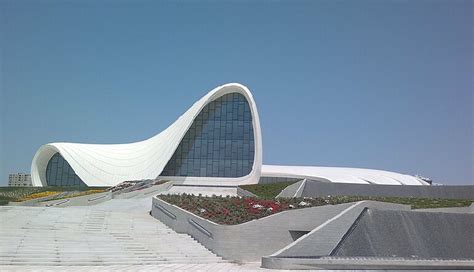 6 Hot Spots You Must Visit in Azerbaijan - lifeberrys.com