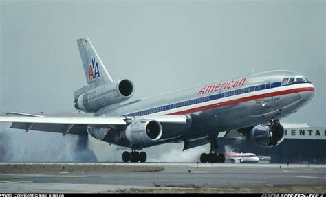 McDonnell Douglas DC-10-10 aircraft picture | American airlines, Aircraft, Vintage aircraft