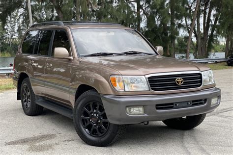 No Reserve: 1999 Toyota Land Cruiser UZJ100 for sale on BaT Auctions - sold for $11,000 on May ...