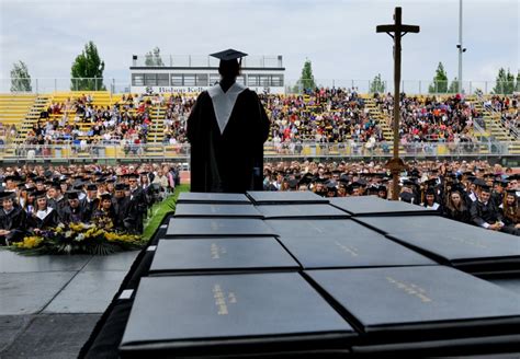 Bishop Kelly High School Graduation | High School | idahopress.com