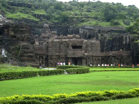 Landmarks of Maharashtra | Wondermondo