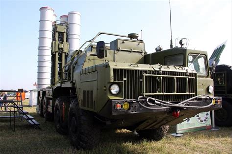 Iran receives S-300 air defense missile system: Report - UPI.com