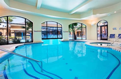 San Antonio Hotels with Indoor Pools | Hotels with Indoor Pools