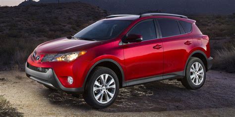 2015 Toyota RAV4 | Consumer Guide Auto