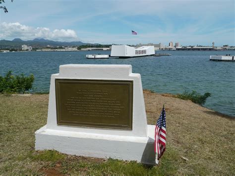 Pearl Harbor: War Memorial Transforms Into Vehicle of Reconciliation ...