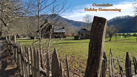 Oconaluftee Visitor Center Holiday Homecoming | HeySmokies