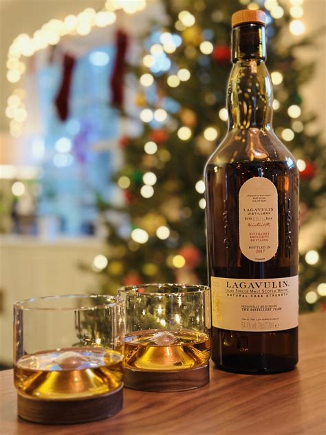 Lagavulin Distillery Selection : r/whiskey