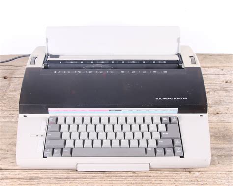 Vintage Working Electric Typewriter / Sears Electronic Scholar Typewriter / Beige Retro ...