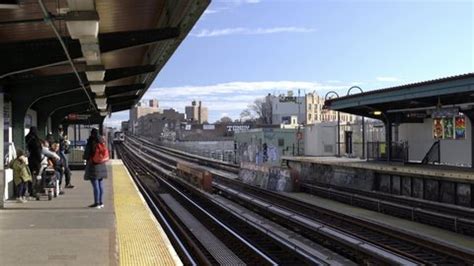 192 Bronx Subway Station Stock Video Footage - 4K and HD Video Clips | Shutterstock